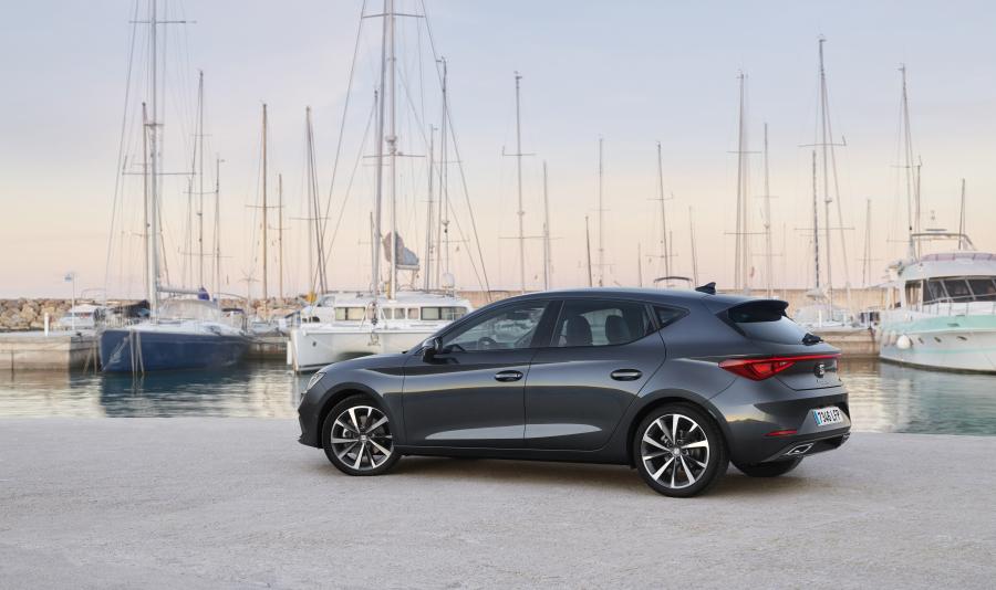  Seat Leon FR 2020 года  (WW) (фото 39 из 52)